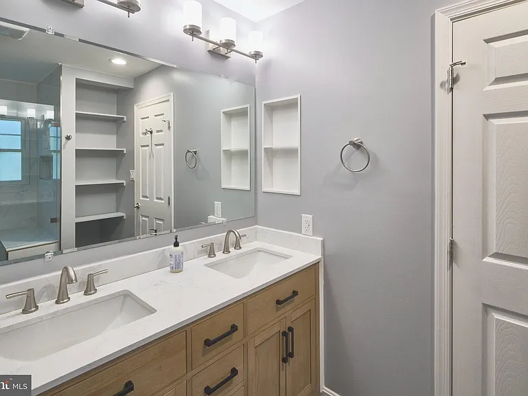 2403 Arrow Park Dr — Photo 29