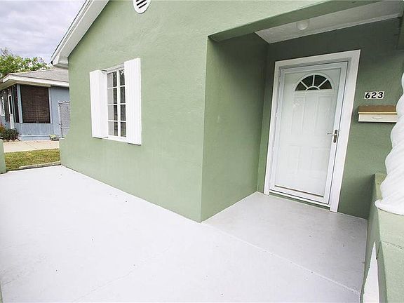 4th image of 623 47th Ave N