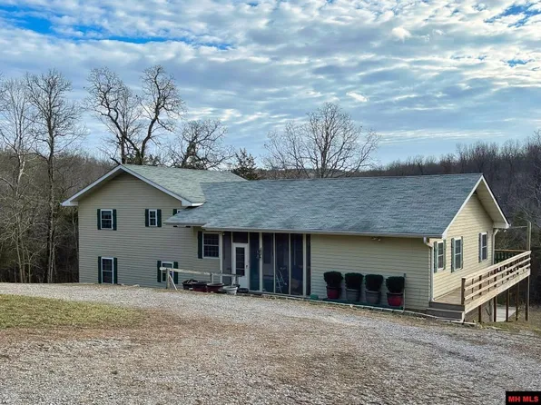 1174 County Road 28, Mountain Home, AR 72653