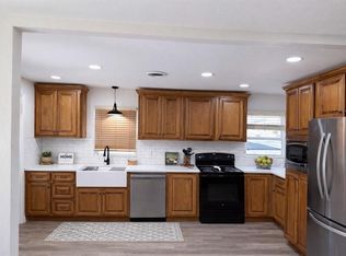 200 E Coe Dr, Midwest City, OK 73110