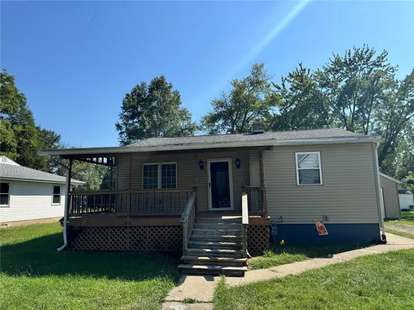 1812 Scheel St, Belleville, IL 62221