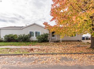 1055 T St, Springfield, OR 97477