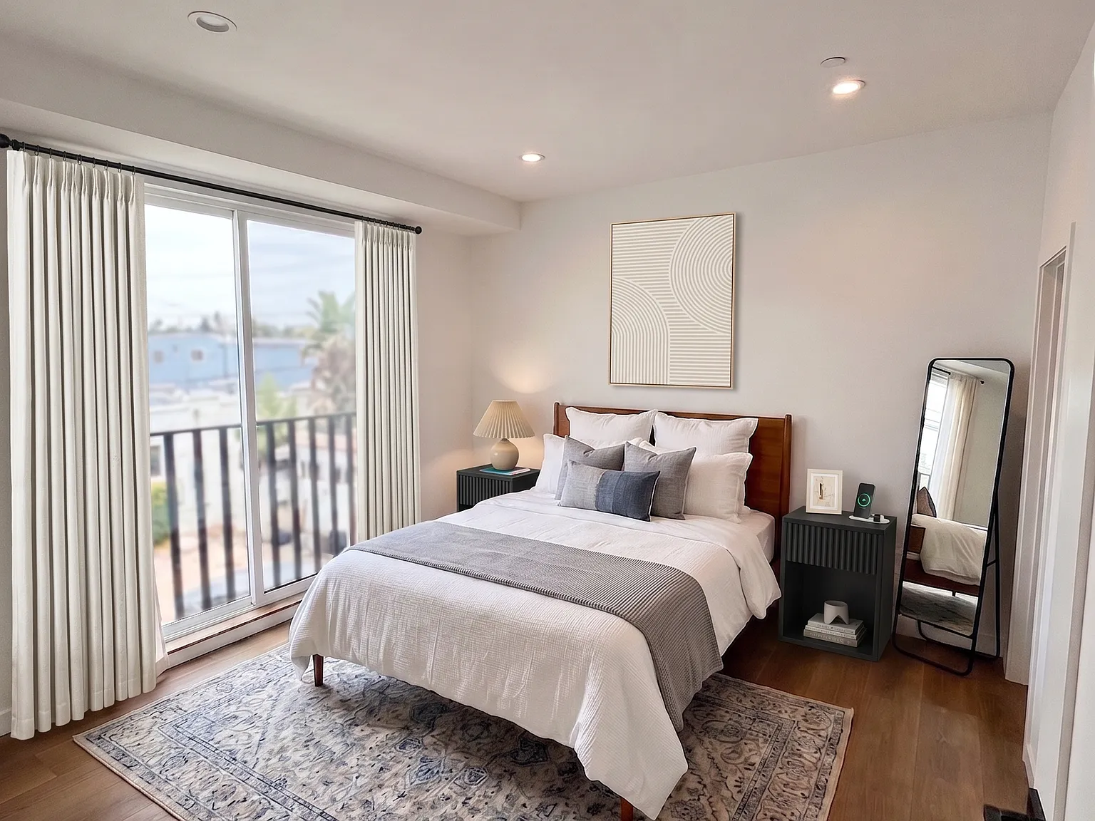 4 bed, $1,800 — Photo 4