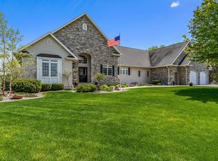 556 N Fairfield Ave, Juneau, WI 53039