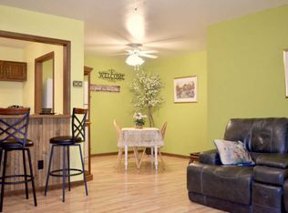 6640 Mariner Dr, Racine, WI 53406