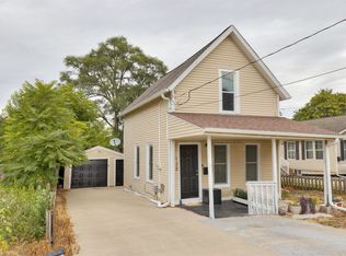 128 Hartford Ave, Des Moines, IA 50315