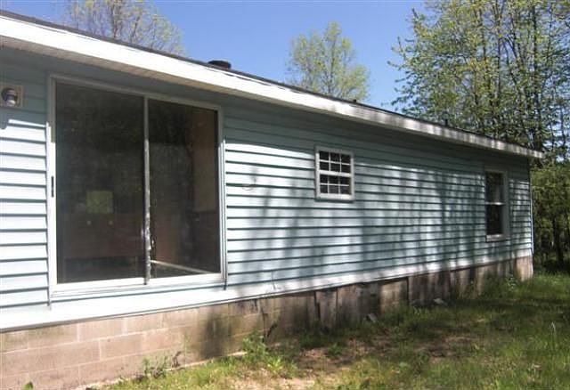 2nd image of 5010 E 112th St