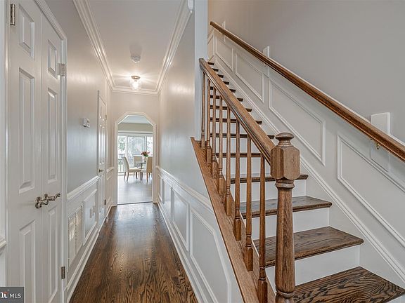 3rd image of 5948 Wescott Hills Way