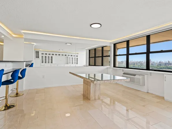 7004 Blvd East image 5 of 42