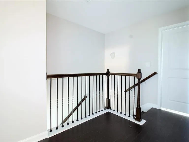 271 Northaven Ave — Photo 14