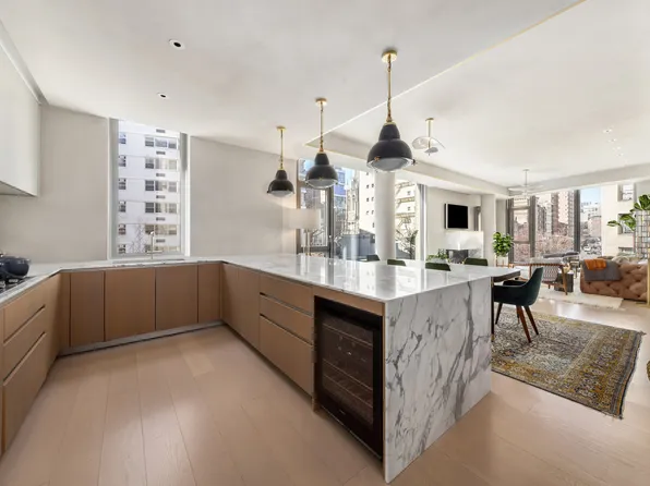 80 East 10th Street 3W image 1 of 11