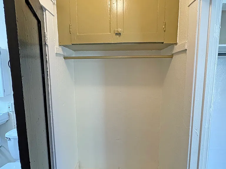 575 Walnut Ave #7 — Photo 12