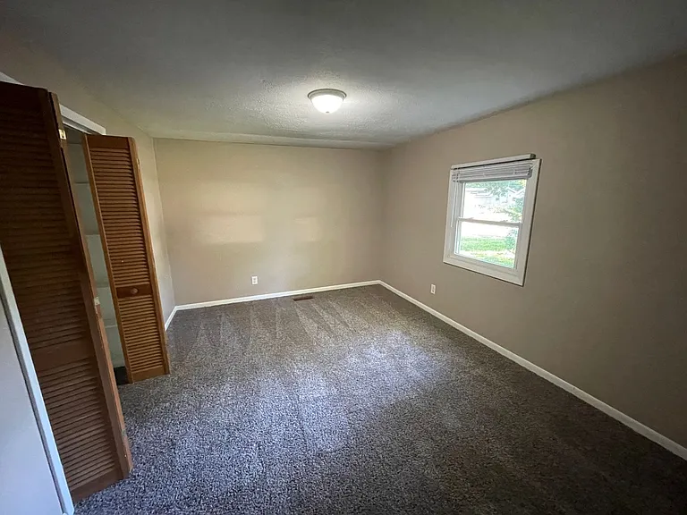 2208 Carlisle Rd — Photo 10