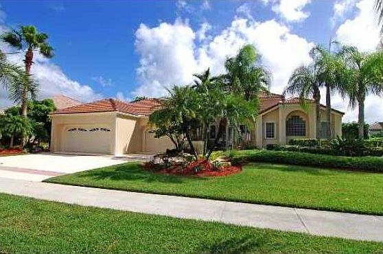 2nd image of 340 Palm Blvd