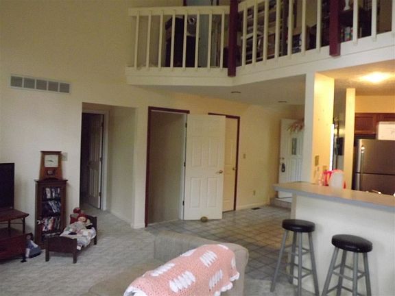 5th image of 1916 S Bay Pointe Dr #32