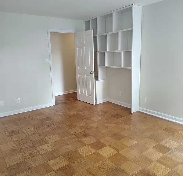 5956 Westchester Park Dr #1 — Photo 7
