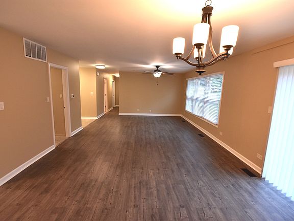 2nd image of 1227 Laurie Ln