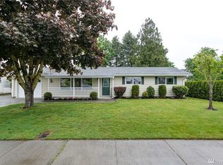 314 1st St, Sumas, WA 98295