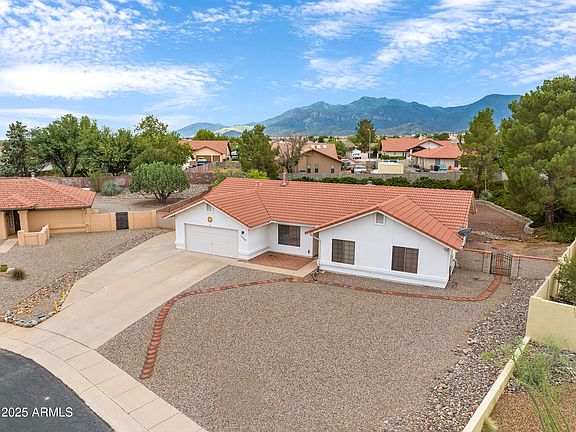 3rd image of 1880 SUNBURST Place