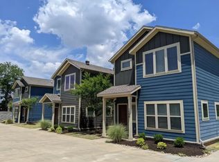 1596 N Leverett Ave, Fayetteville, AR 72703