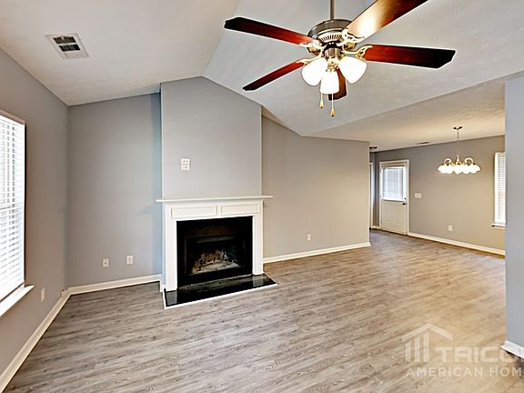 2nd image of 148 Longstreet Cir