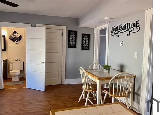 2 bed, 800 sqft, $1,550 — Photo 4