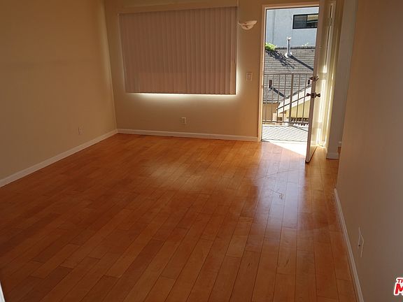 5th image of 1616 S Bundy Dr APT 2