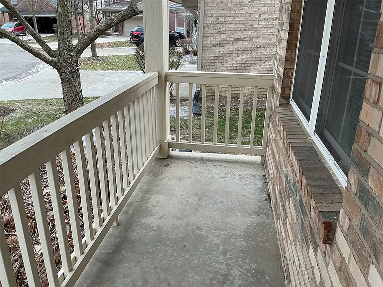 48161 Nottinghill Ln — Photo 53