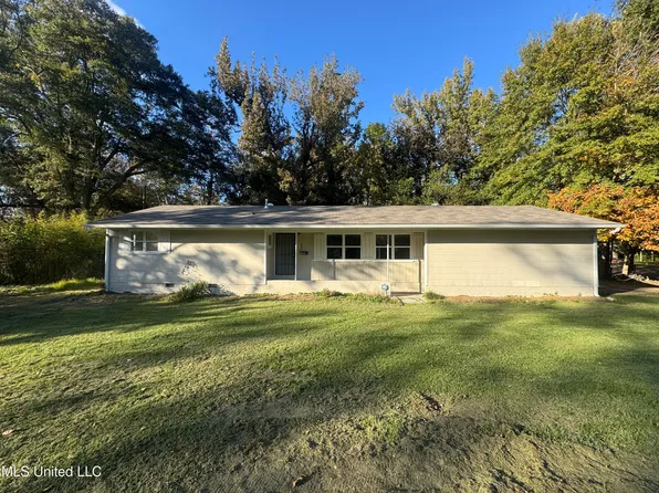702 Cooper Rd, Jackson, MS 39212