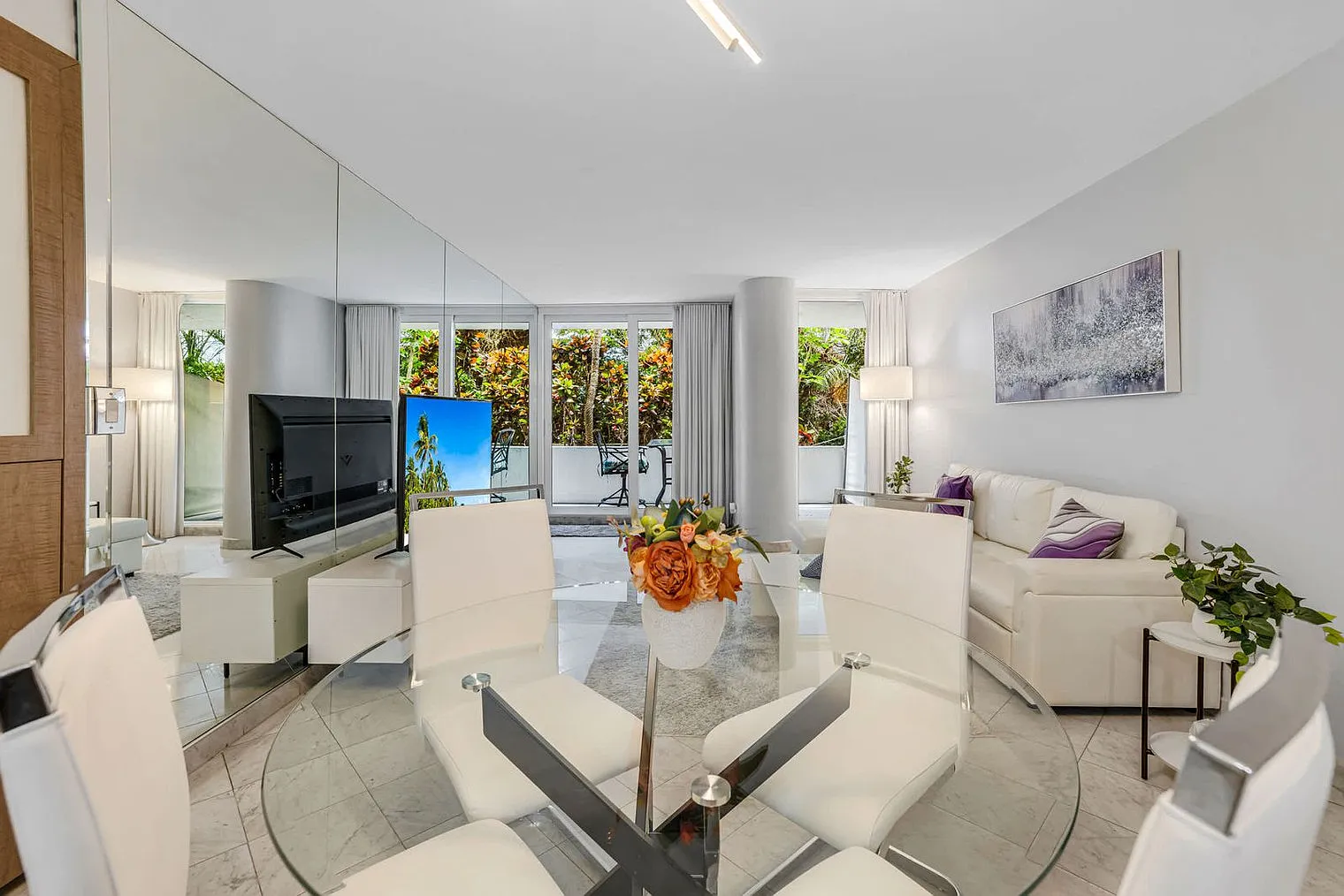 1 bed, 1.0 bath, $4,006 — Photo 1