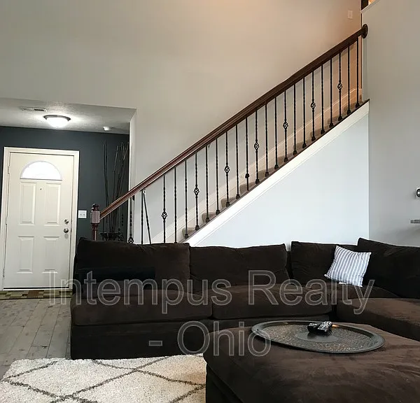 5081 Dinard Way — Photo 9