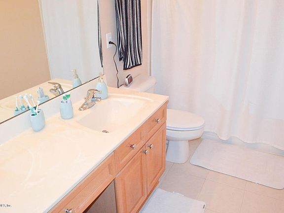 4th image of 13767 Devan Lee Dr N