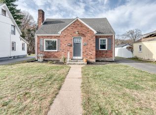 186 Irving St, Manchester, CT 06042