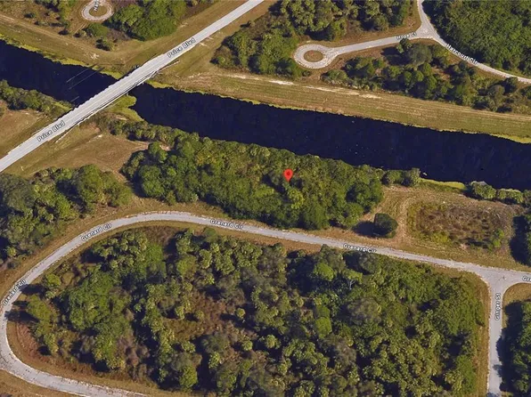 Grenard Cir #19, North Pt, FL 34288