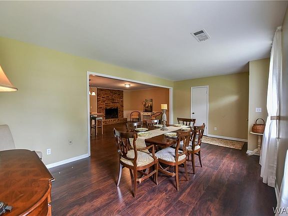 5th image of 5117 Northcliff Dr