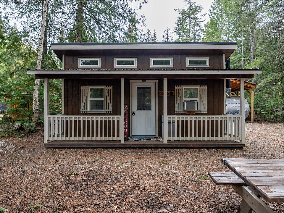 1st image of 705 Waterfront Rd