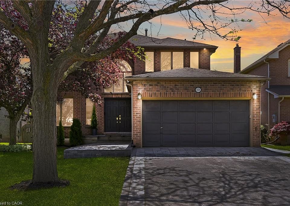 1st image of 376 Carrier Ln