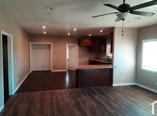 2058 E 120th St, Los Angeles, CA 90059