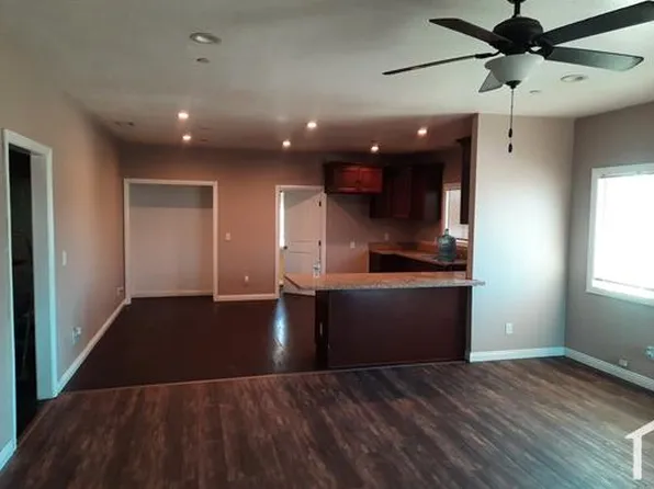 2058 E 120th St, Los Angeles, CA 90059