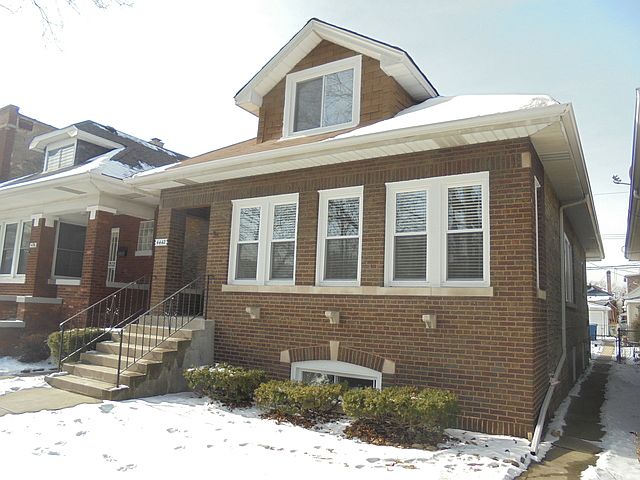 1st image of 4442 N Marmora Ave