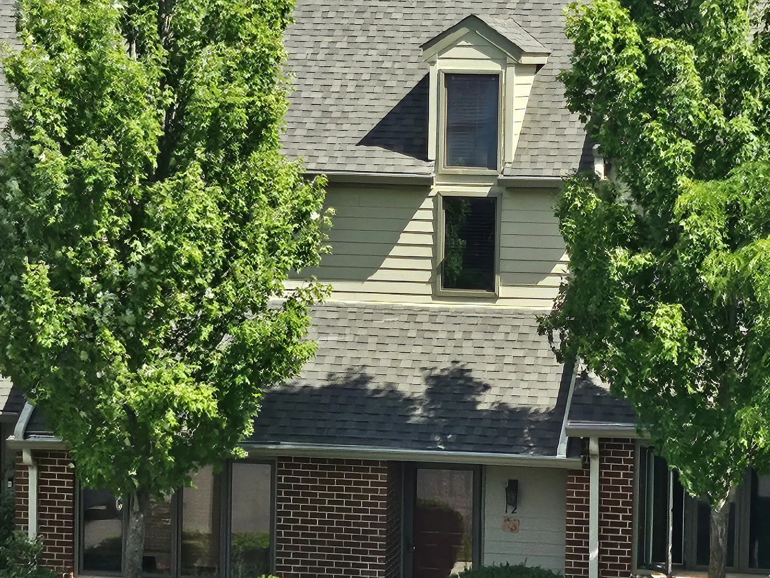 3 bed, 1978 sqft, $3,750 — Photo 1