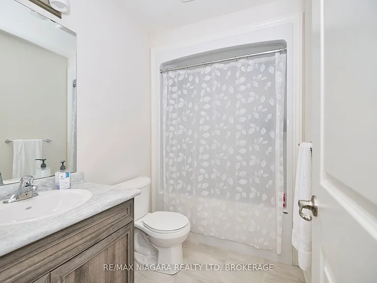 3595 Carolina Ct — Photo 22