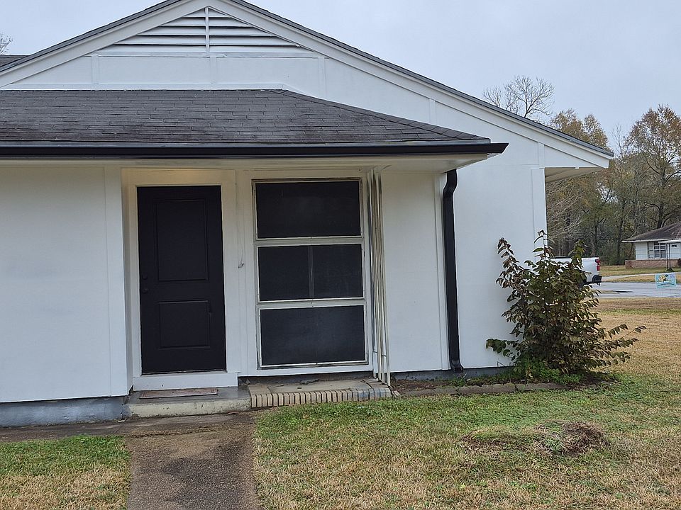1st image of 3790 Bryan Dr