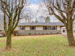 3917 Pleasant Ridge Rd, Knoxville, TN 37912