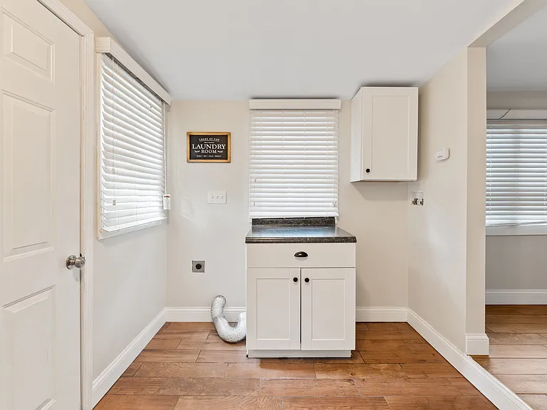 Laundry/mudroom