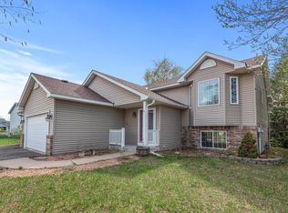 903 3rd Ave SW, Isanti, MN 55040