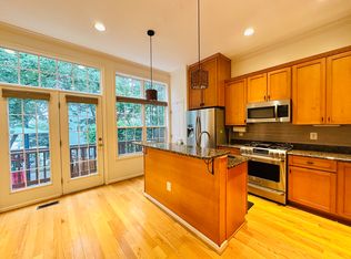 1463 N Scott St, Arlington, VA 22209