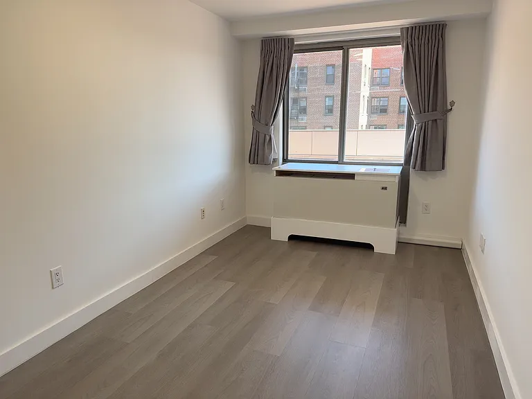 42-35 Main St #4-A — Photo 7