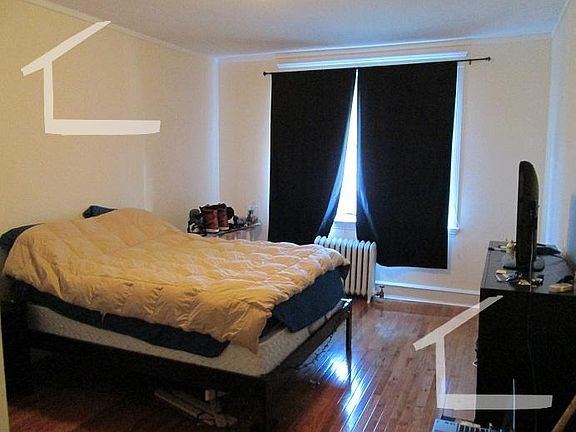 4th image of 322 Saint Paul St APT 6A