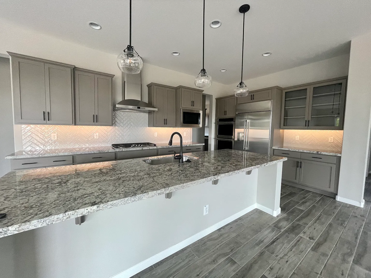 3221 Buckaroo Ct — Photo 4